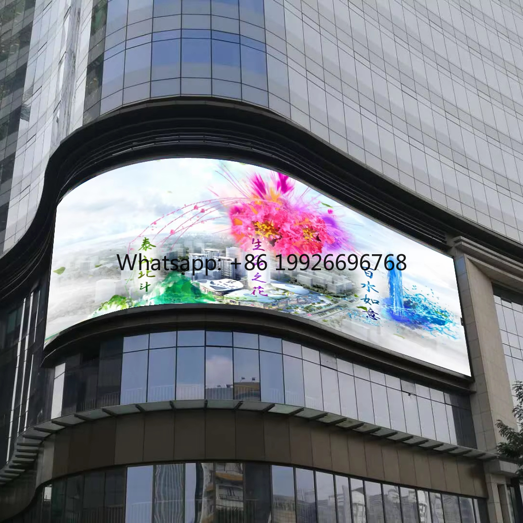 Sports Equipment Advertisement - P8 Waterproof Outdoor Led Display Screen